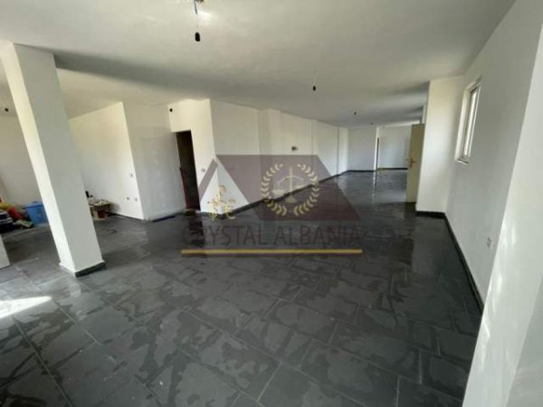 Tirane, jepet me qera Kati 1, 100 m² 600 Euro
