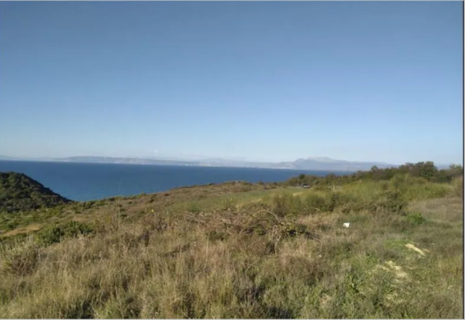 Durres, shitet toke ne bregdet , 8.000 m² 320.000 € (Kepi Rodonit)