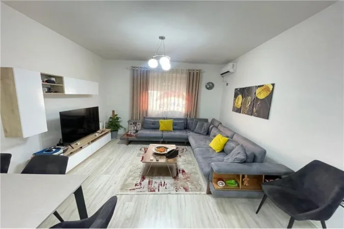 Tirane, shitet apartament 1+1+Aneks+Ballkon , 68 m² 110.000 € (Ndre Mjeda - Rruga e Kavajës)