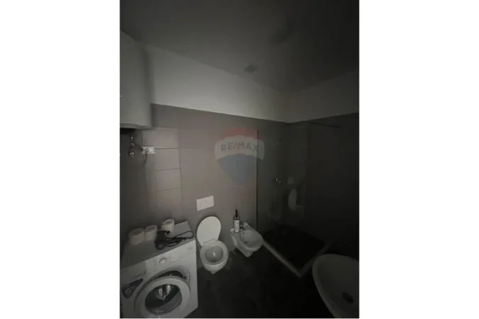 shitet apartament 1+1+Aneks+Ballkon , 70 m² 140.000 € (Komuna e Parisit - Eleonora,)