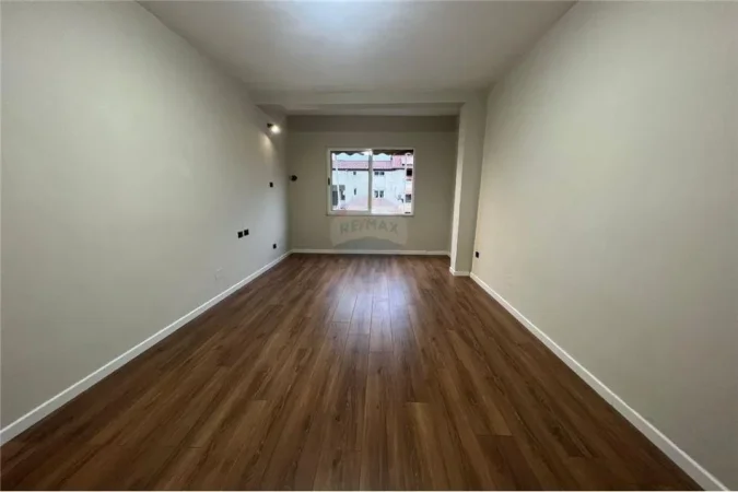 Tirane, shitet apartament 2+1 Kati 5, 72 m² 125000 (Myslym Shyri)