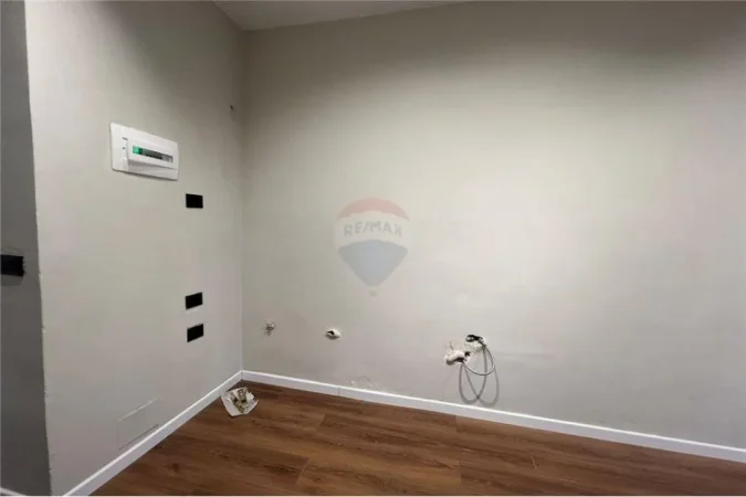 Tirane, shitet apartament 2+1 Kati 5, 72 m² 125000 (Myslym Shyri)