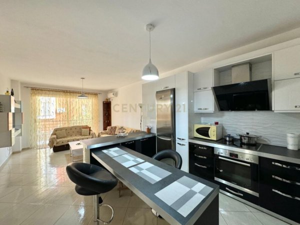 APARTAMENT 2+1 ME QIRA TE LIQENI I THATE !Neom99784