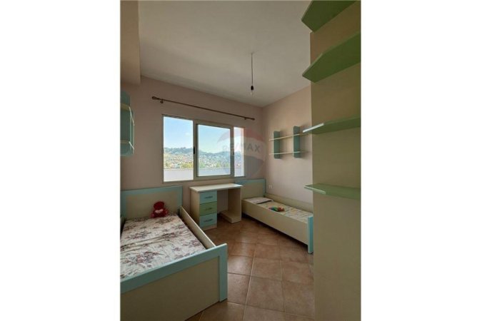 Tirane, jepet me qera apartament 2+1 Kati 7, 110 m² 450 € (Yzberisht)