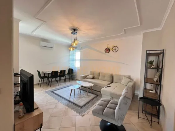 Durres, shitet apartament 3+1 Kati 8, 118 m² 140.000 € (Plazh Iliria, Durres)