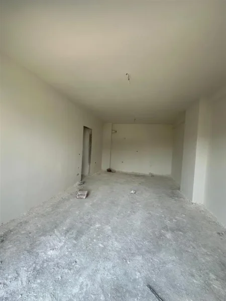 Tirane, shitet apartament 1+1+Ballkon Kati 9, 78 m² 86.690 € (Yzberisht, prane KMY-s)