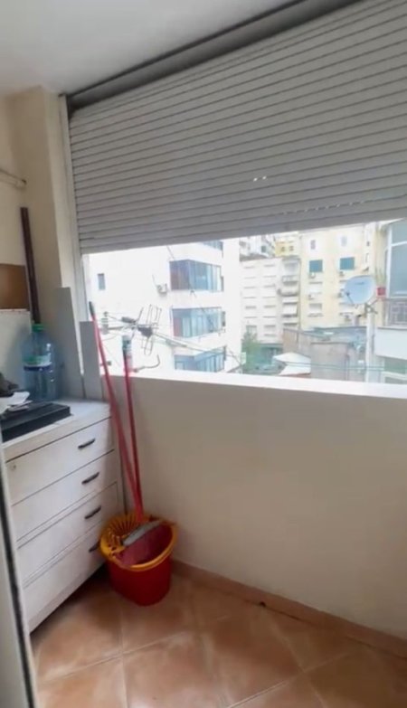 Tirane, jepet me qera apartament 1+1+Ballkon Kati 3, 62 m² 540 € (MYSLYM SHYRI)