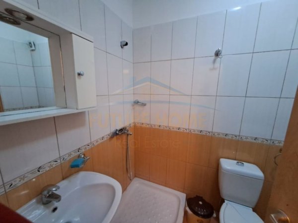 Durres, jepet me qera apartament 2+1 Kati 10, 85 m² 500 € (Vollga, Durres)