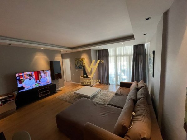 Tirane, jepet me qera apartament 2+1+Ballkon Kati 10, 130 m² 2.200 € (RRUGA E ELBASANIT)