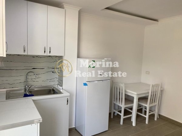 Tirane, jepet me qera apartament 1+1 Kati 1, 55 m² 400 € (QSUT)