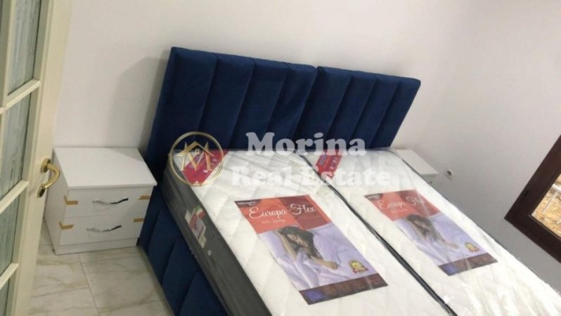 Tirane, jepet me qera apartament 1+1 Kati 1, 55 m² 400 € (QSUT)