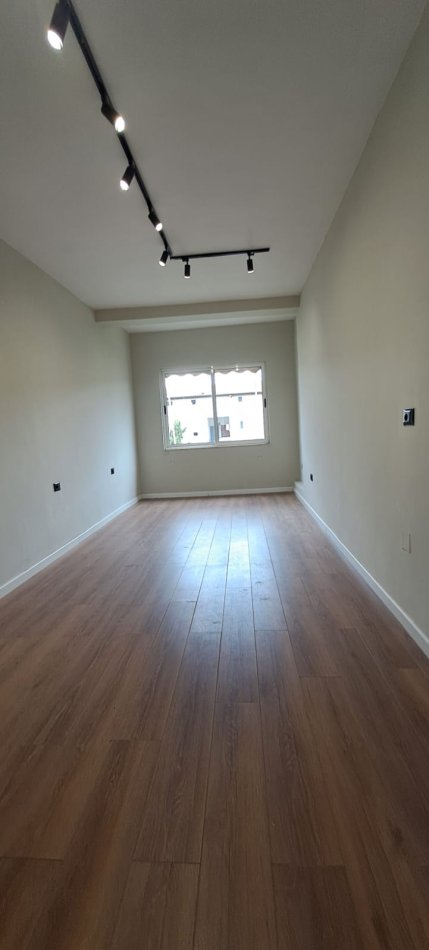 OKAZION Tirane, shitet apartament 2+1 Kati 5, 72 m² 125.000 € (MYSLYM SHYRI)