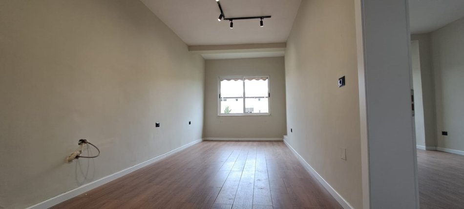 OKAZION Tirane, shitet apartament 2+1 Kati 5, 72 m² 125.000 € (MYSLYM SHYRI)