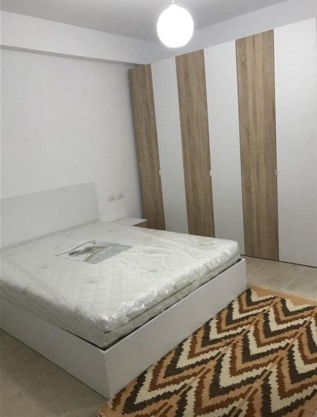 Durres, jepet me qera apartament 2+1+Ballkon , 107 m² 350 € (Vila Yogut, Durres)