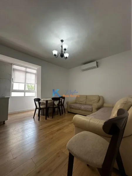 Tirane, shitet apartament 2+1+Ballkon Kati 2, 73 m² 155.000 € (Rruga Mine Peza)
