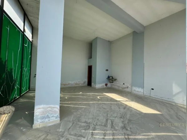 Shitet, Njesi Biznesi, Yzberisht IRG99698