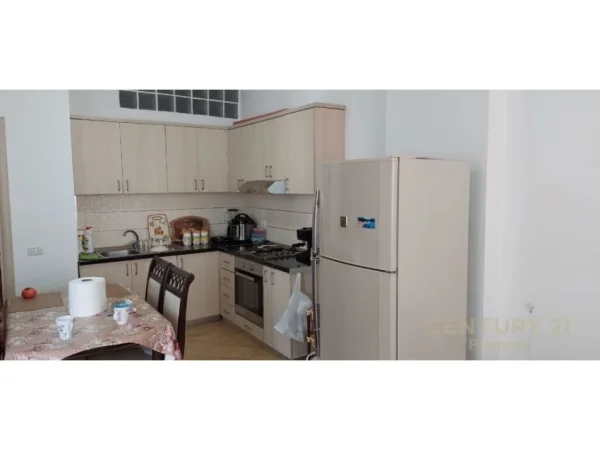Tirane, shes apartament 1+1 Kati 7, 72 m² 90.000 € 
