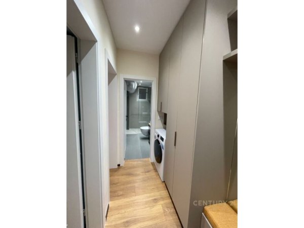 Tirane, jepet me qera apartament 1+1 Kati 4, 64 m² 750 € 