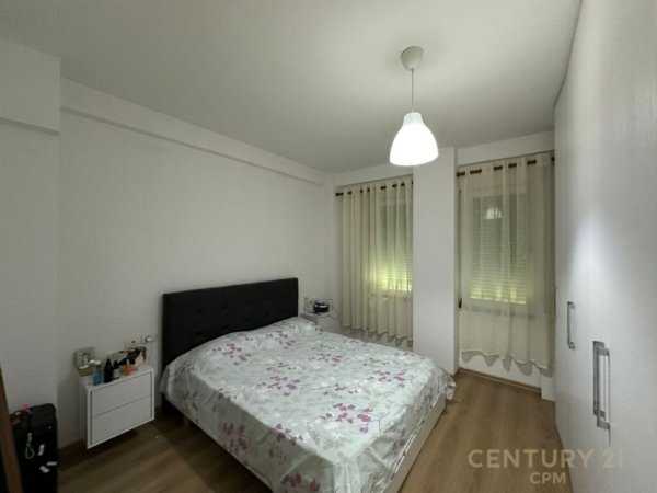 Tirane, jepet me qera apartament 1+1 Kati 1, 50 m² 600 € 