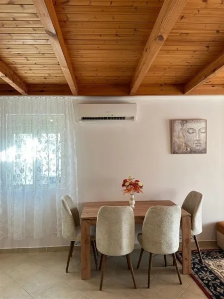 Tirane, jepet me qera apartament 2+1 Kati 6, 110 m² 480 € (FRESKU)