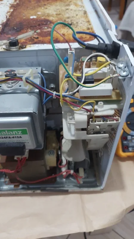 Tirane, ofroj Lavastovilje Riparime Elektroshtepiake