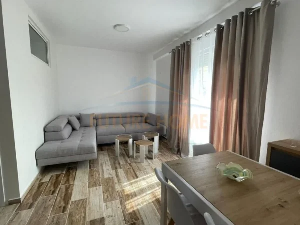 Durres, shitet apartament 2+1 Kati 1, 77 m² 100.000 € (Prane Pishave te Buta, Golem)
