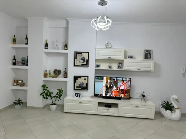 Tirane, shitet apartament Kati 2, 137 m² 178.100 € (Rruga Mikel Maruli)