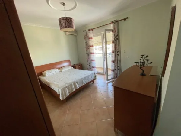 Tirane, jepet me qera apartament 2+1+Ballkon Kati 11, 85 m² 700 € (Stadiumi Air Albania)