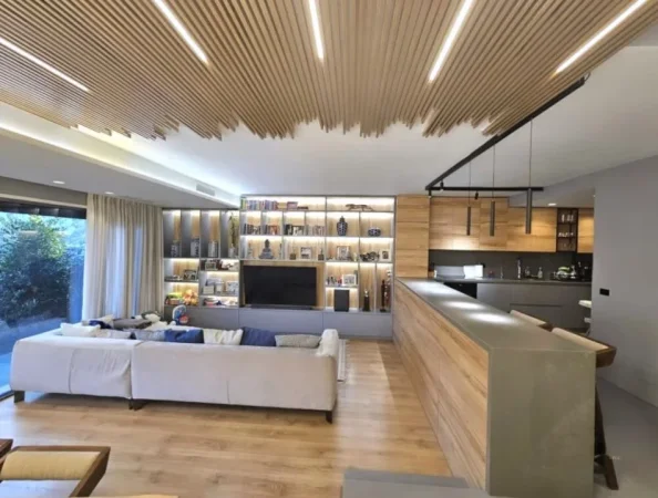 Tirane, shitet Vile 3+1 , 220 m² 530.000 € (TEG)