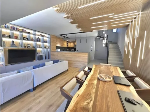 Tirane, shitet Vile 3+1 , 220 m² 530.000 € (TEG)