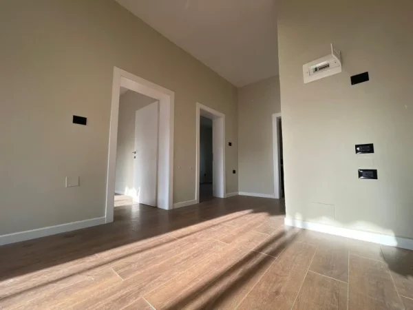 Tirane, shitet apartament 2+1 , 72 m² 125.000 € (Myslym Shyr)