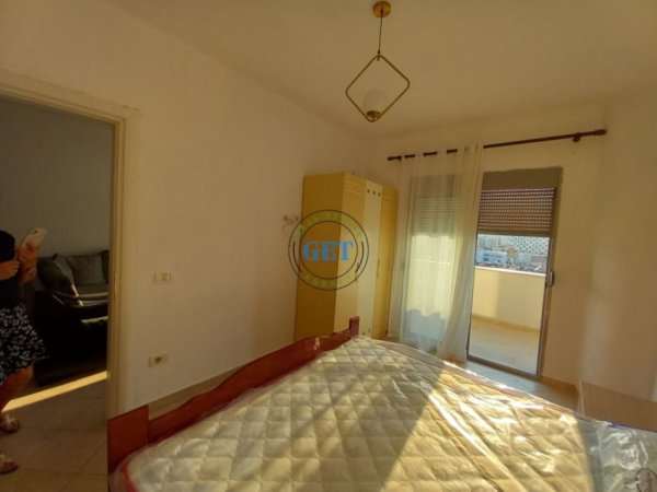 Durres, jepet me qera apartament 3+1+Ballkon Kati 8, 130 m² 450 € (UKD, Durres)
