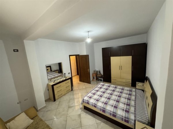 Shqiperi, jepet me qera apartament 2+1+Ballkon Kati 6, 100 m² 500 € (STACIONI I TRENIT)