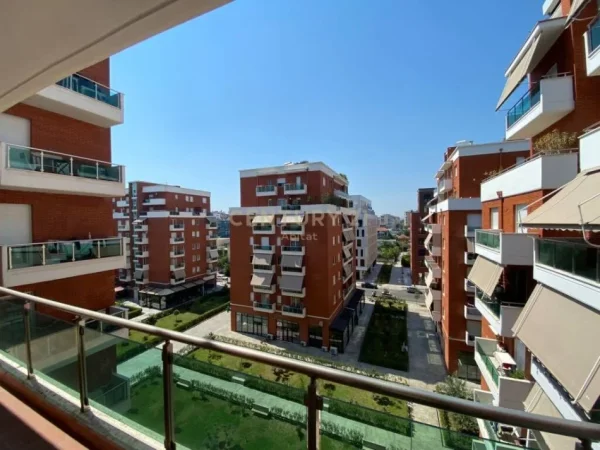 Tirane, shes apartament 2+1+Aneks+Ballkon Kati 5, 122 m² 230.000 € (KOMPLEKSI SIMA-COM,ASTIR)