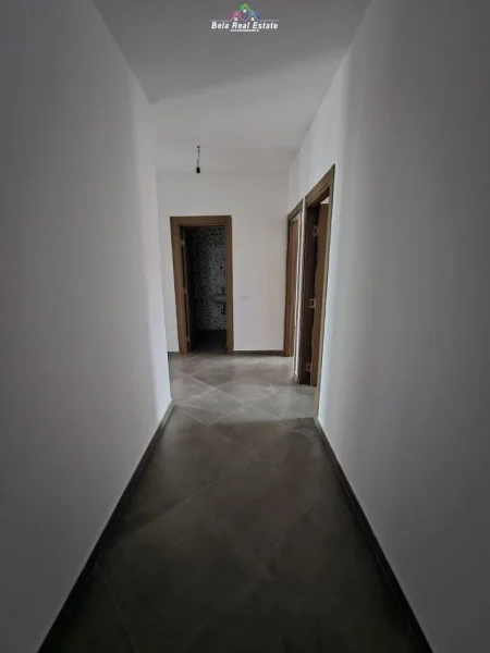 Tirane, shes apartament 2+1 Kati 7, 97 m² 196.000 € (Farmacia 10)