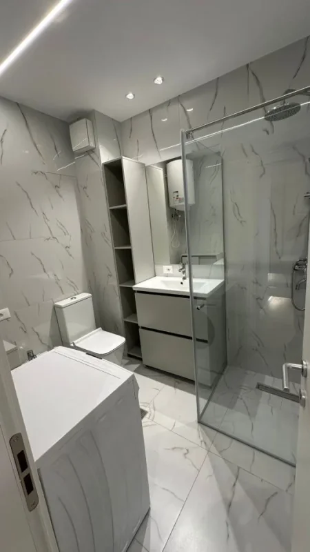 Tirane, shitet apartament 2+1+Aneks+Ballkon Kati 5, 87 m² 142.000 € (laprak)