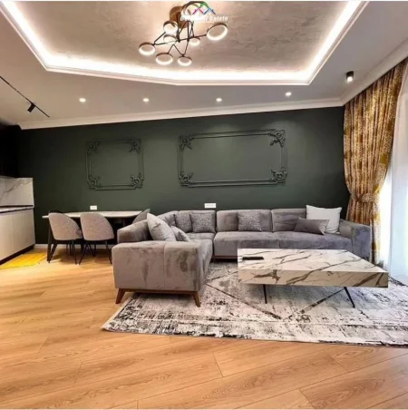 Tirane, jepet me qera apartament 2+1 Kati 7, 100 m² 1.300 € (Kopshti botanik)