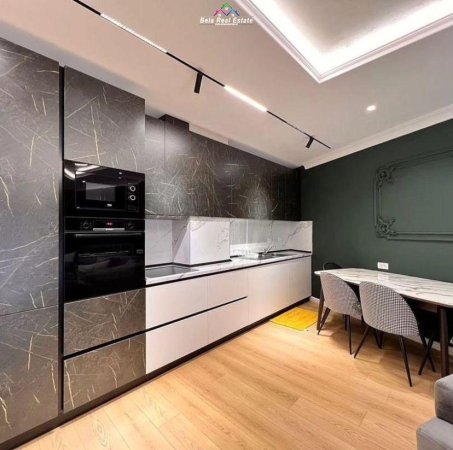 Tirane, jepet me qera apartament 2+1 Kati 7, 100 m² 1.300 € (Kopshti botanik)