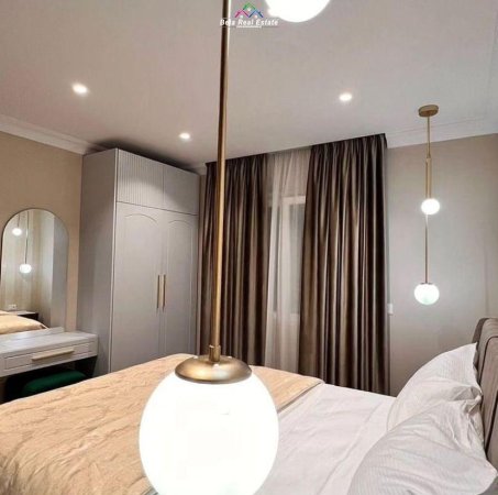 Tirane, jepet me qera apartament 2+1 Kati 7, 100 m² 1.300 € (Kopshti botanik)