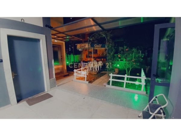 Tirane, jepet me qera Vile 1+1+Ballkon Kati 2, 65 m² 600 € (Shkolla e Baletit, Rruga e Elbasanit)
