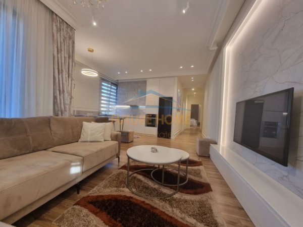 Tirane, jepet me qera apartament 2+1 Kati 2, 103 m² 1.350 € (Rruga e Elbasanit.)