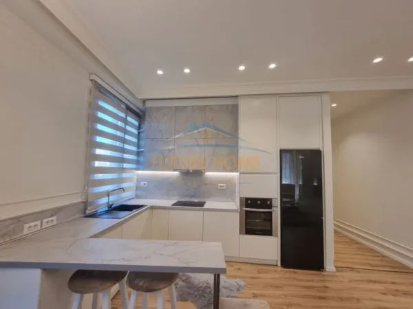 Tirane, jepet me qera apartament 2+1 Kati 2, 103 m² 1.350 € (Rruga e Elbasanit.)