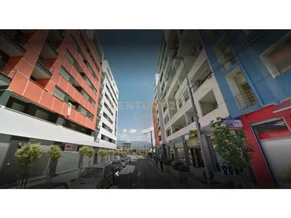 Tirane, shitet apartament 1+1 Kati 3, 60 m² 80.000 € (misto mame)