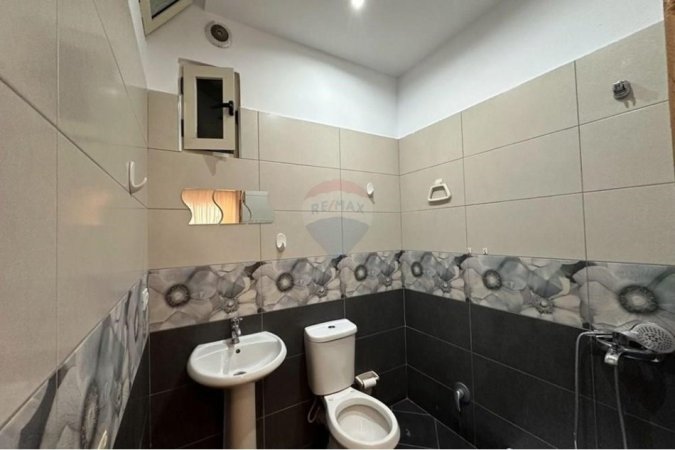 Tirane, jepet me qera apartament 2+1 , 90 m² 550 € (APARTAMENT 2+1+2 ME QIRA NE ASTIR, PRANE WELL)