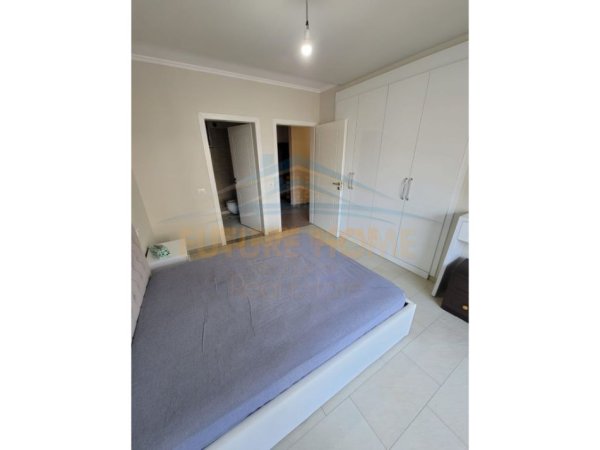 Tirane, jap me qera apartament 2+1 Kati 6, 114 m² 500 € (unaze e re)