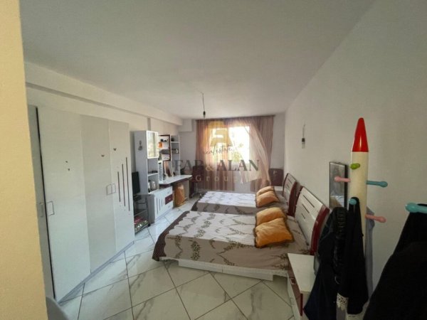 Tirane, shitet apartament 3+1+2 Kati 2, 94 m² 120.000 € (Allias)