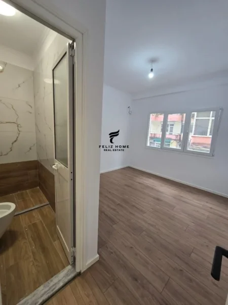 Tirane, shitet apartament 2+1+Ballkon Kati 2, 87 m² 210.000 € (RRUGA E ELBASANIT)