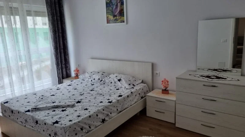 Tirane, jepet me qera apartament 1+1+Ballkon Kati 3, 60 m² 350 € (Rruga Pasho Hysa)