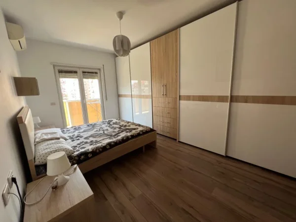 Tirane, shitet apartament 2+1 , (Rruga Don Bosko)