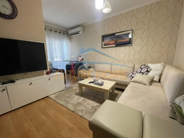 Tirane, shes apartament 1+1 Kati 16, 54 m² 155.000 € (Rruga Kostandin Kristoforidhi)